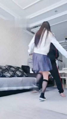图片[4]-【猫神大人】JK小姐姐黑丝白鞋虐杀 bf19439-绳艺资料库