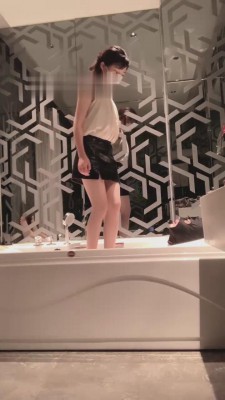 图片[2]-【宝爷】白富美浴缸踩踏窒息 bf12777-绳艺资料库