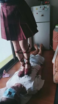 图片[4]-【妖精】萝莉S让师兄舔脏鞋臭脚 bf11481-绳艺资料库