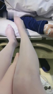 图片[1]-【可可大大】医院玩旁边病床的素人小哥哥 bf5130-绳艺资料库