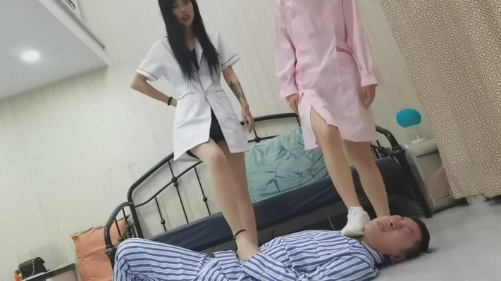 图片[10]-两位医护美女虐踩人 YC-220128-6-绳艺资料库
