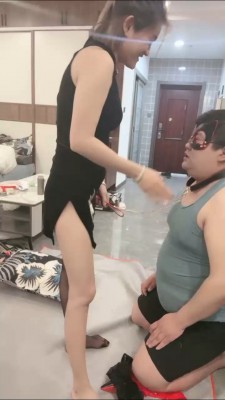 图片[4]-【妮雅】精神小妹裸足踩踏/虐乳/黑丝恋足 bf27178-绳艺资料库