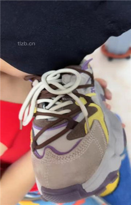 图片[10] - 【森森】素人S首调-运动鞋全体重踩踏 - 绳艺下载吧
